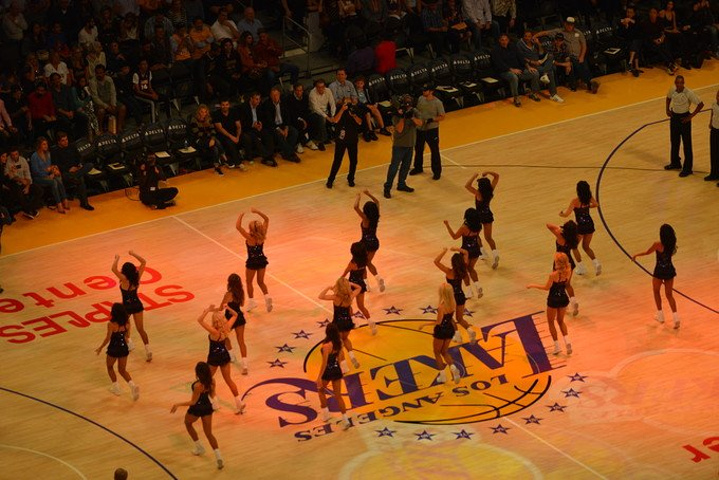 乐部不仅仅 乐部不仅仅