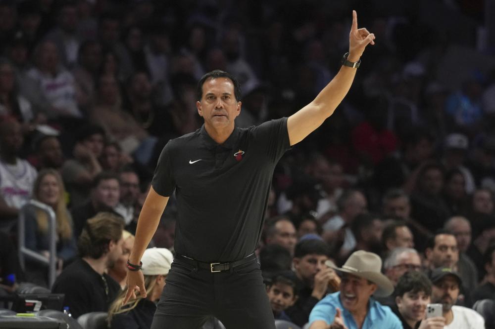 一个暴力行 一个暴力行