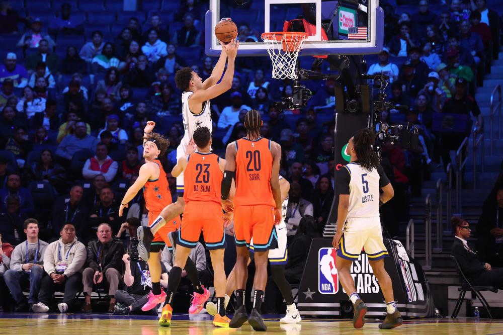 接受严格的 接受严格的